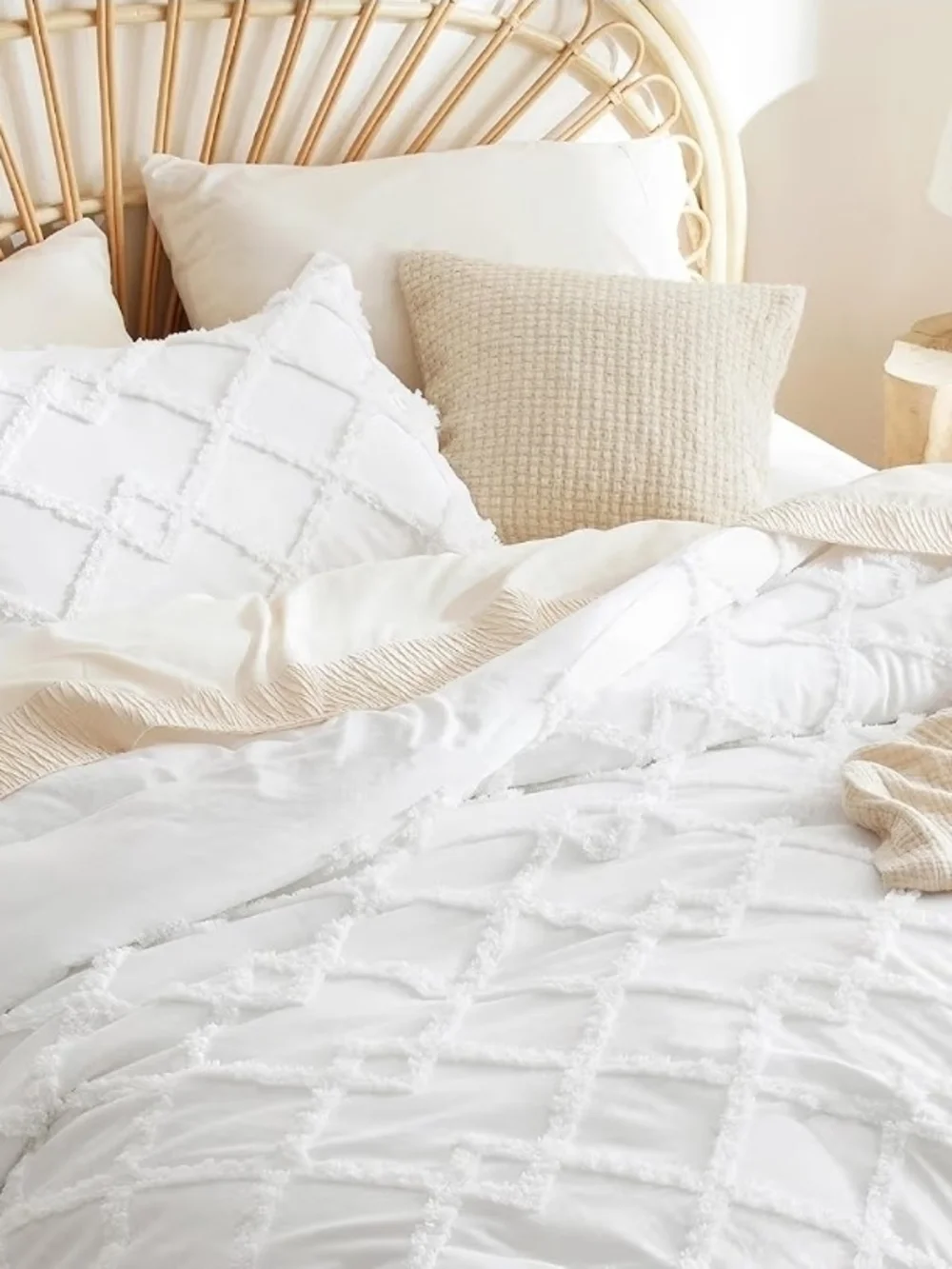 Bedsure Boho Comforter Set Queen - White Tufted Queen Size Comforter, 3 Pieces F